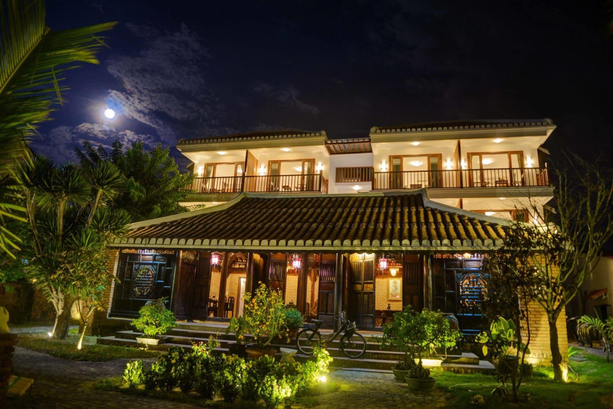Ruby Hotel Hội An Buitenkant foto