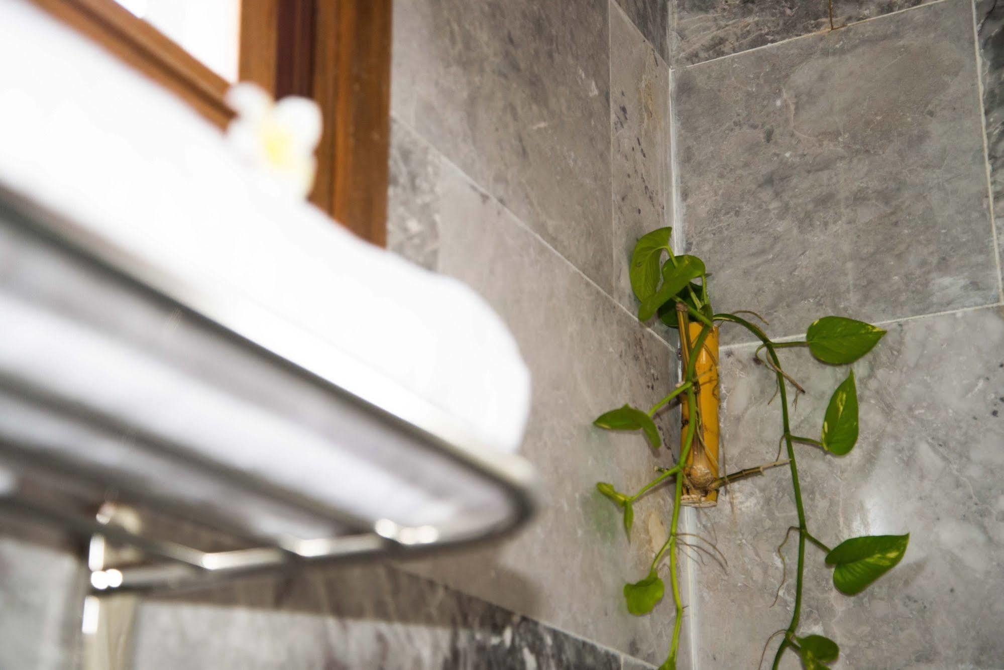 Ruby Hotel Hội An Buitenkant foto